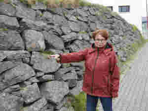 – Uverdige forhold på kirkegården