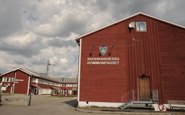 Slapp straff etter skytetrusler