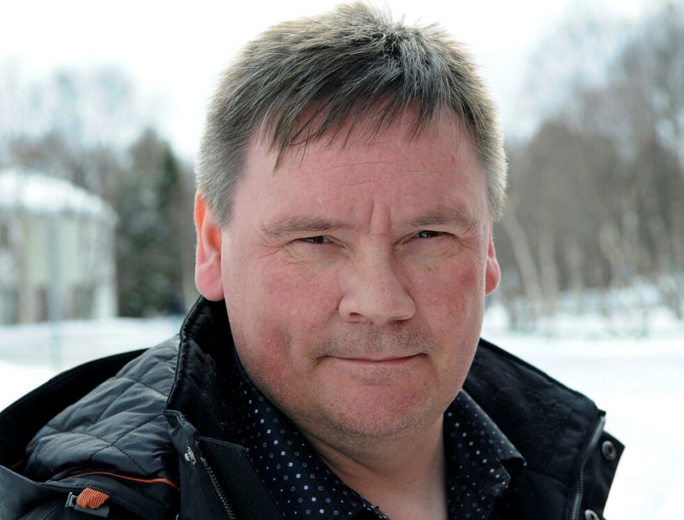 Ordfører Svein Atle Somby (Ap) i Karasjok holder fast ved «søringkarantenen» inntil han på, et eller annet vis, får samlet kommunestyret en eller annen gang over påsken.