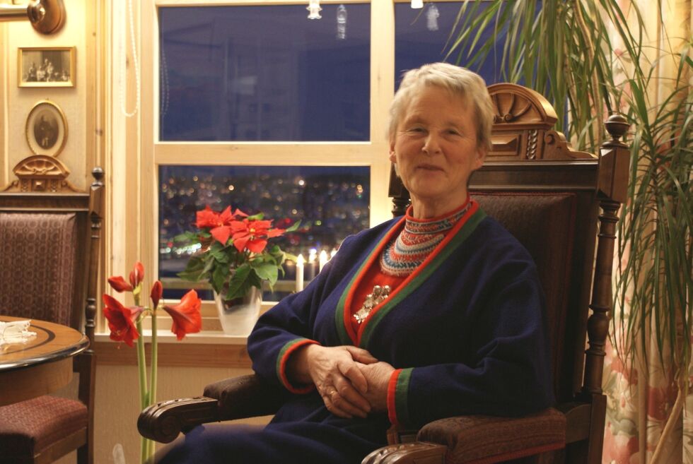 Es­ter Fjell­heim, pen­sjo­nert lege og sa­me­po­li­ti­ker, nå sam­isk re­pre­sen­tant i re­gio­nalt bru­ker­ut­valg Hel­se Nord.
 Foto: Privat