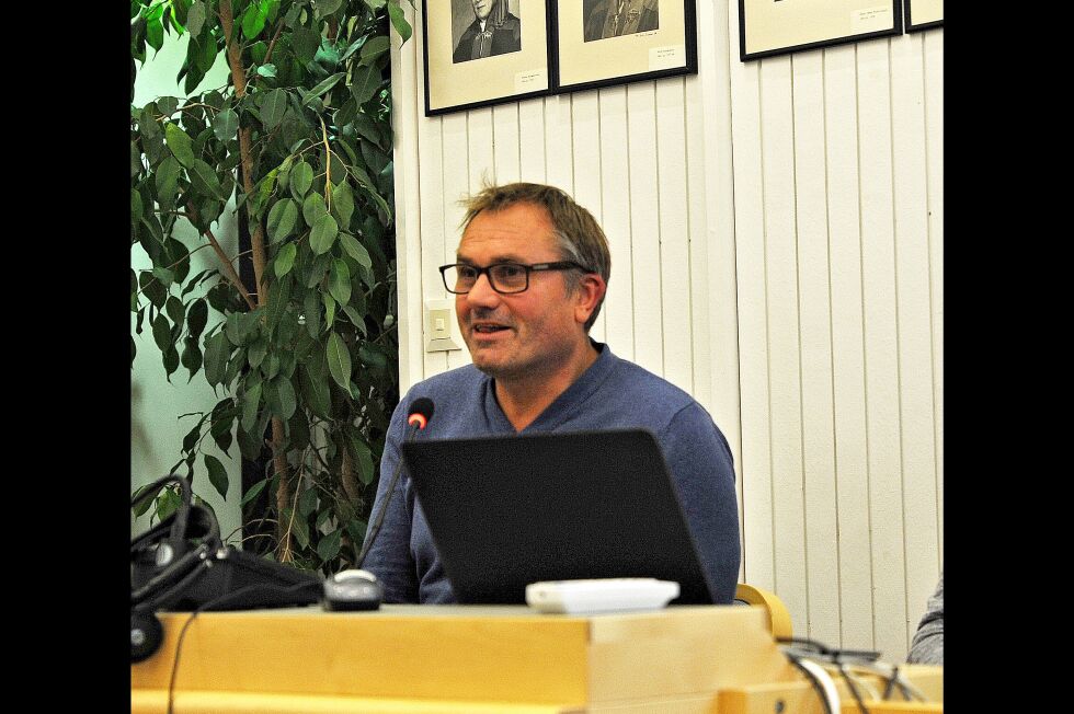 Harald Dirdal i Grenselandet AS fikk heller ingen drahjelp for prosjektet deres i Finland.
 Foto: Erik Brenli