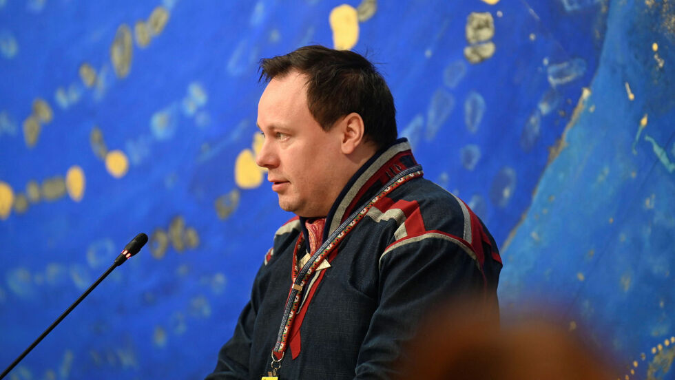 Eirik Larsen er leder i Sametingets valgnemnd. Han er også sametingsrepresentant for NSR, men tar ikke gjenvalg til høsten.
 Foto: Irmelin Klemetzen