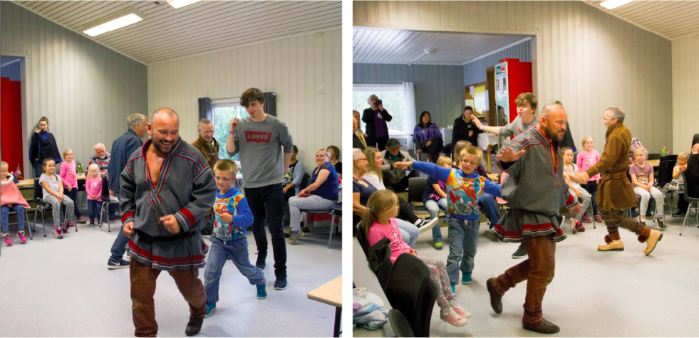 Deltagere på joikeseminar med Mikkel Gaup. På bildene har de en dansekonkurranse med guttene mot jentene. Jentene danset til sangen Du čalmmit og guttene danset til Heavyjoik.
Foto: Rikke Masternes