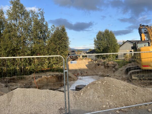 Stor vannlekkasje sentralt i Lakselv