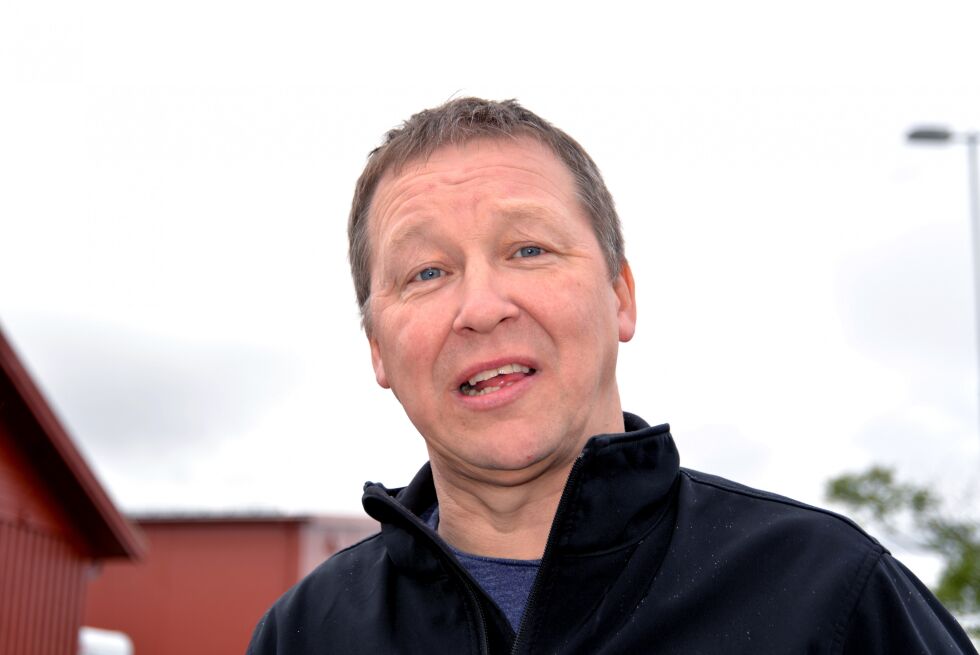 Johnny Olaussen fra Mehamn vil sommeren til å vurdere om han skal anke dommen i Øst-Finnmark tingrett, som mandag frifant Gamvik kommune for ugyldig oppsigelse.
 Foto: Sonja E Andersen