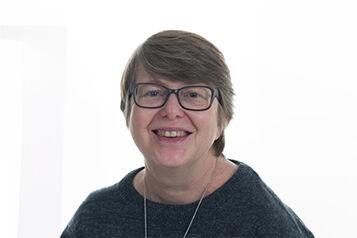 Siv Rasmussen er førsteamanuensis i historie og holder til på UiT Norges arktiske universitet. Opprinnelig er hun fra Sør-Varanger. (Pressefoto)