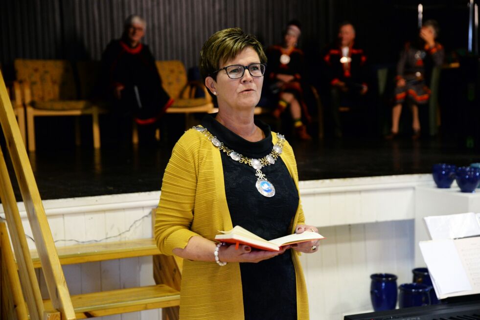 Hun vant ordførerkampen. To sittende ordførere stilte til valg til kommunestyret i nye Tjeldsund. Helene Berg Nilssen fra Skånland trakk det lengste strået.
 Foto: Steinar Solaas