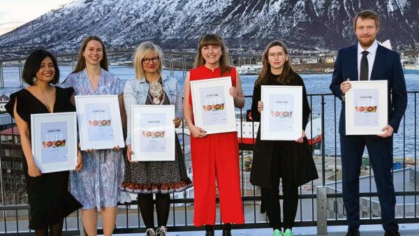 Sara fikk kunststipend