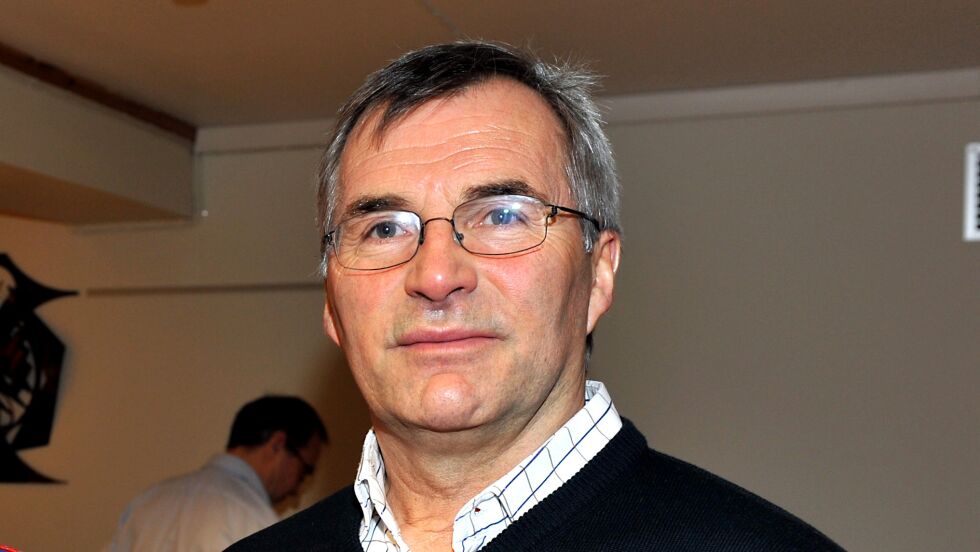 Skolens styreleder, Anton Dahl.
 Foto: Oddgeir Johansen