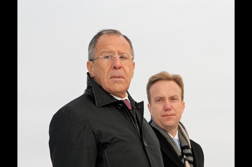 Russland har meldt at utenriksminister Sergej Lavrov vil representere Russland under 75-årsjubileet for Øst-Finnmark 25. oktober neste år. Her sammen med daværende utenriksminister Børge Brende under 70-årsfeiringa i 2014.
 Foto: Hallgeir Henriksen