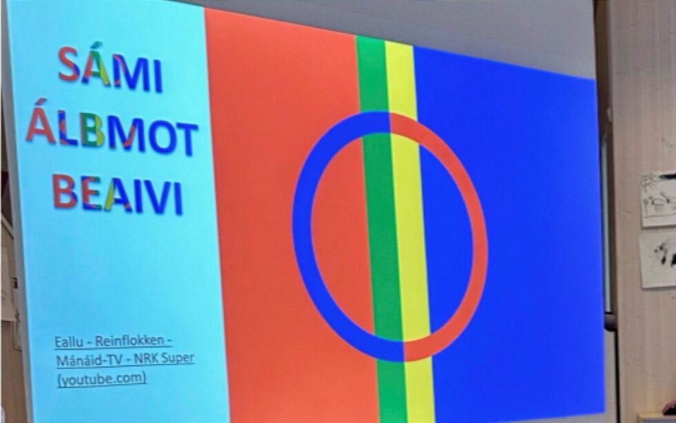 Barnehagebarn lærer om samefolkets dag og samisk kultur.
 Foto: Yvette M Stornes