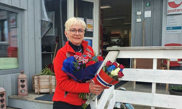 Selger campingplass og butikk