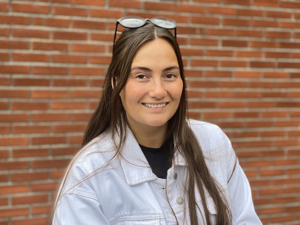 Mariell Haugli, prosjektleder for Ungdom i Fokus, er en av arrangørene bak Porsanger kommunes sommerskole 2021. Magnus Gjøvik Martinsen og Ingrid Golten, samt oppvekstleder Susann Røkke har også bidratt.
 Foto: Privat