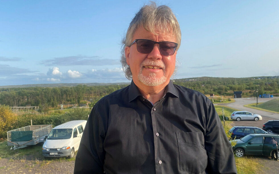 Predikant og helbreder Tom Roger Edvardsen har møtt og snakket med Jesus. Her er han avbildet ved menighetshuset i Varangerbotn, hvor han sist lørdag forkynte Guds ord.
 Foto: Thor Thrane