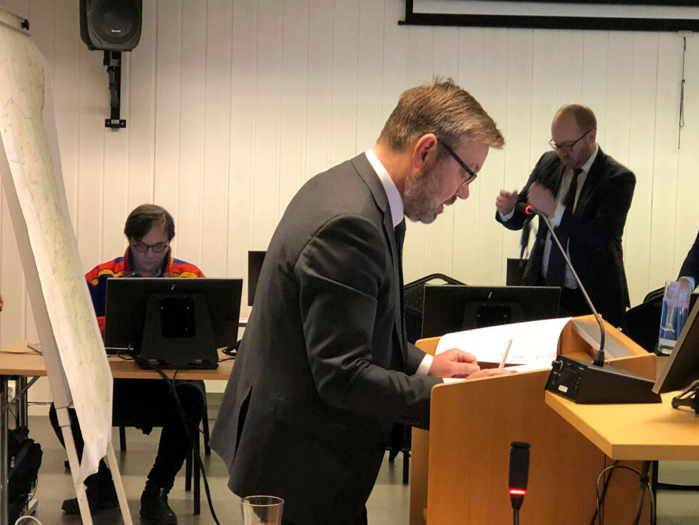 FeFos advokater, her representert ved Frode A. Innjord, har tatt en grundig gjennomgang av det generelle utgangspunktet for rettighetskartleggingen etter finnmarksloven, slik de tolker den.
 Foto: Stein Torger Svala