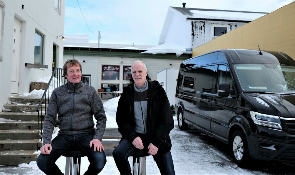 Per R. Dahl og Fer­di­nand A. Ei­nes har i snart 30 år dre­vet lands­de­lens kan­skje stør­ste brukt- og an­tik­vi­tets­for­ret­ning.
 Foto: Bjørn Hildonen