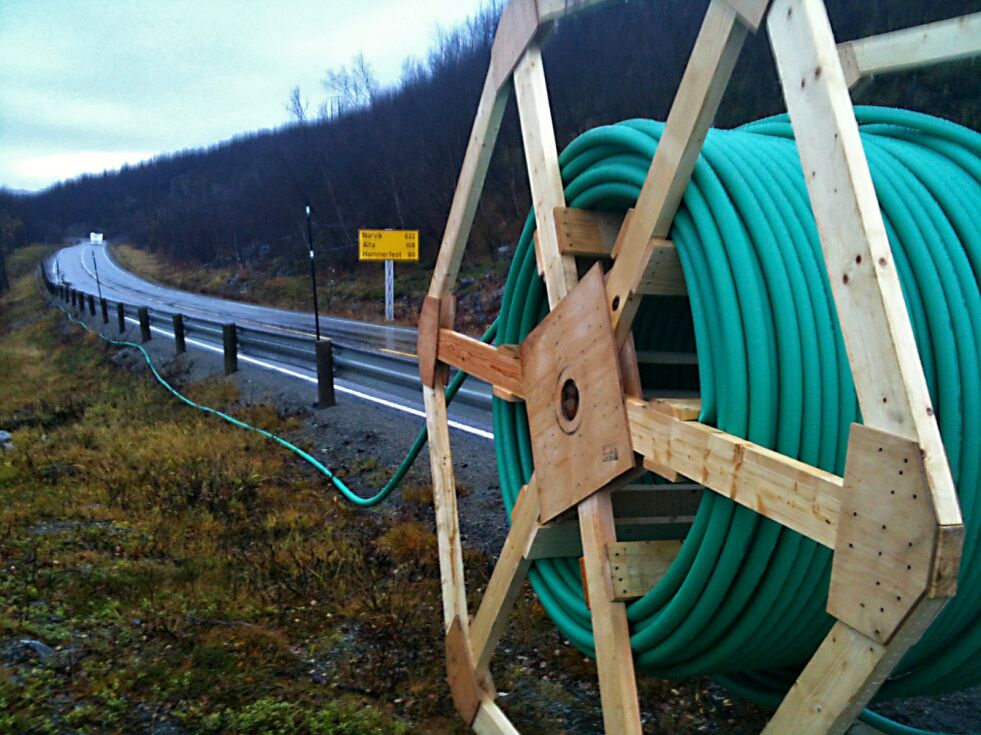 Selv om Telenor skal oppgradere alle sine mobilbasestasjoner til 4G, betyr det ikke at det skal strekkes fiber til alle.
 Foto: Lars B Persen (arkiv)
