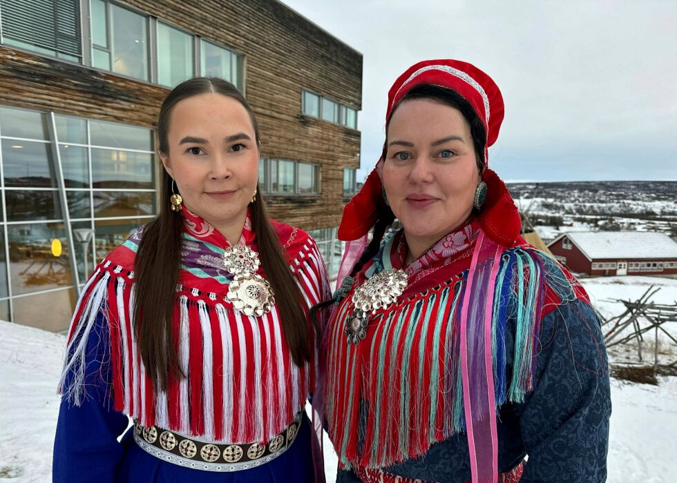 Påtroppende sametingsråd Maren Benedicte Nystad Storslett sammen med sin nye sjef, sametingspresident Silje Karine Muotka.
 Foto: Line Alette Bjørnback Varsi