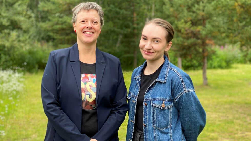 Gunn-Britt Retter og Tonje Margrete Winsnes Johansen skal jobbe sammen i Samerådet. Foto: Samerådet