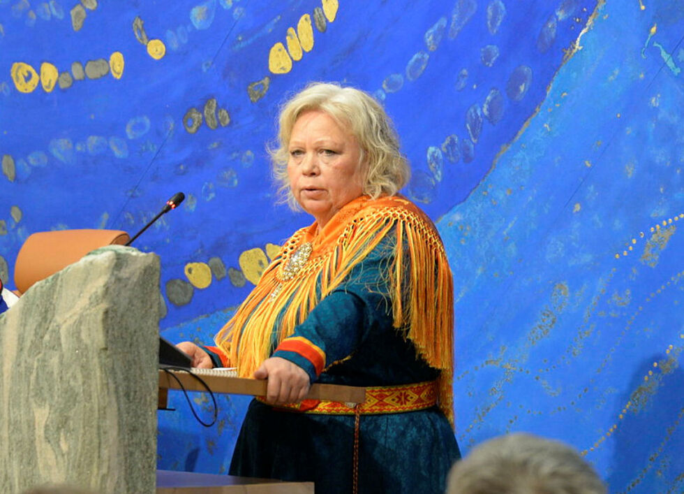 Sametingsrepresenant Vibeke Larsen (NkF) på plenum september 2024