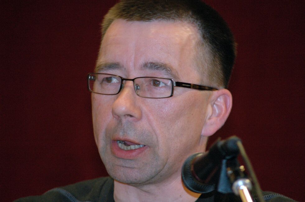 Leder i Porsanger Arbeiderparti, Kjetil Hanssen, har sett seg lei på at representanter fra Tverrpolitisk liste i Porsanger (TLP) bryter ut av samarbeidet og går sine egne veier. Hanssen mener TLP har brutt samarbeidsavtalen, og nå krever han at TLP tar et internt oppgjør med seg selv og finner ut om de vil samarbeide med AP, SV og SP.
 Foto: Arkiv: Ságat