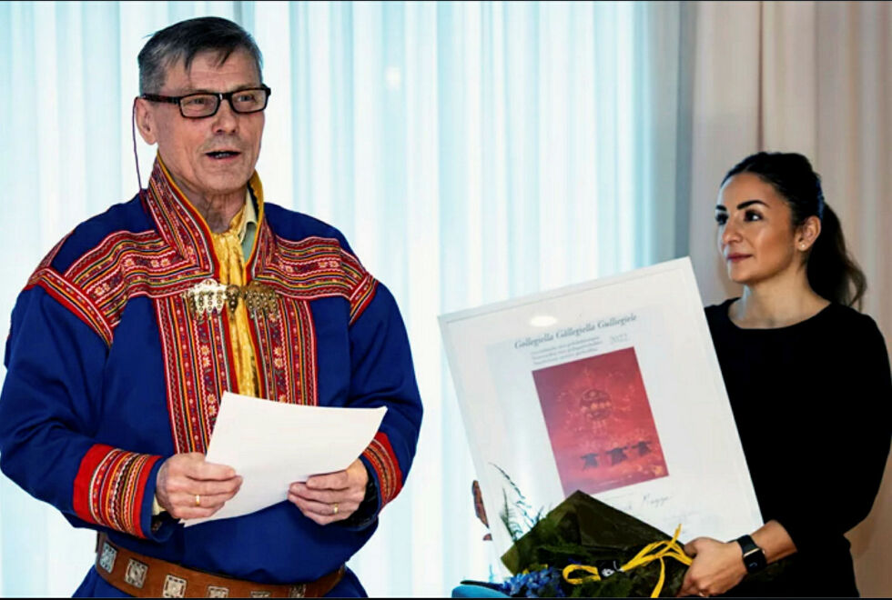 Ole Henrik Magga och Sveriges kulturminister Parisa Liljestrand (M).
 Foto: Ninni Andersson/Regeringskansl