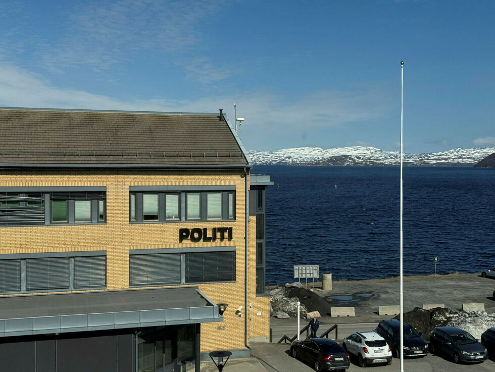 Politiet i Kirkenes hadde mange oppdrag knyttet til fyll natt til søndag.
 Foto: Birgitte Wisur Olsen