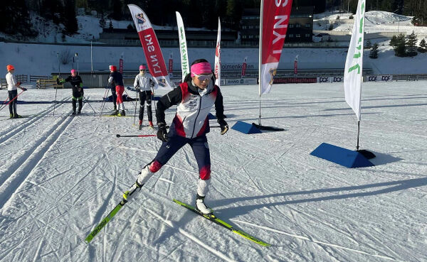 Maja på pallen i Holmenkollen