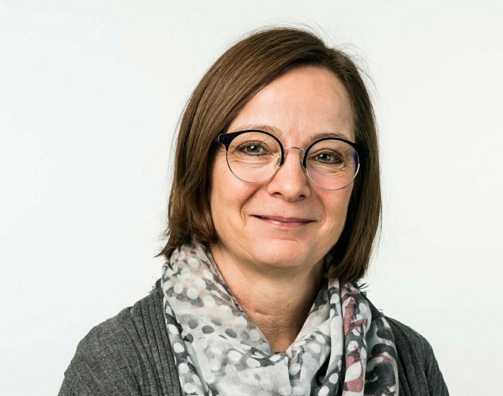 Siri Tau Ursin, administrerende direktør ved Finnmarkssykehuset HF tar til motmæle i forhold til bekymringsmeldingen fra Ester Fjellheim.
 Foto: Finnmarkssykehuset