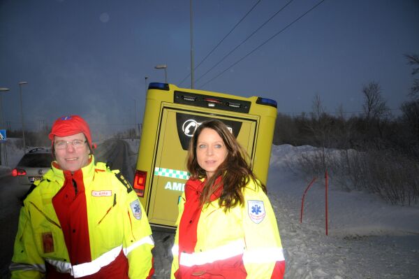 Ambulanse i grøfta