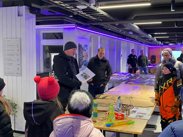 – De yngste er med på ICE