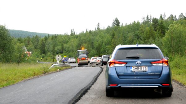 Krever penger til samferdsel