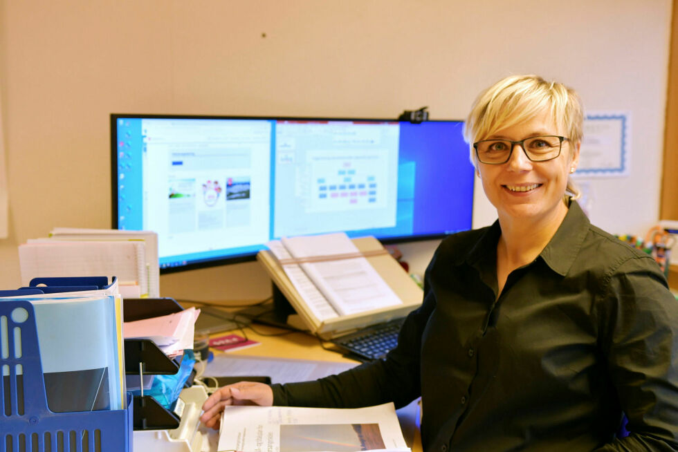 Susann Røkke er godt fornøyd med at hun har blitt innstilt som rektor ved Samisk videregående skole i Karasjok.
 Foto: Irene Andersen