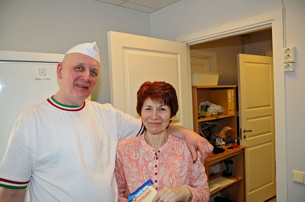 Johnny Danielsen og kona Wanda satser italiensk.
 Foto: Hallgeir Henriksen