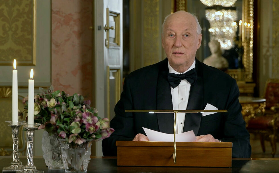 Kong Harald holder nyttårstale.
 Foto: Skjermbilde fra nrk
