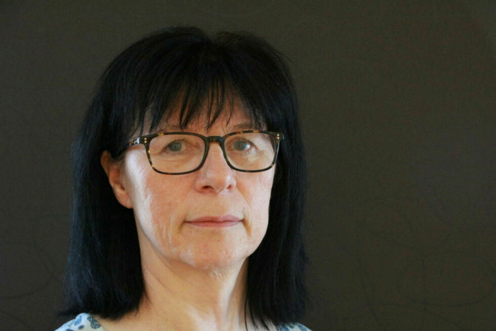 Daglig leder ved Samisk kunstnerråd, Biret Ristin Sara, håper på en god fremtid for samisk kunst.
Foto: Sámi Dáiddačehpiid Searvi