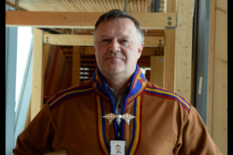 Kjetil Romsdal i Nordkalottfolket slår et slag for det kvænske.
 Foto: Steinar Solaas