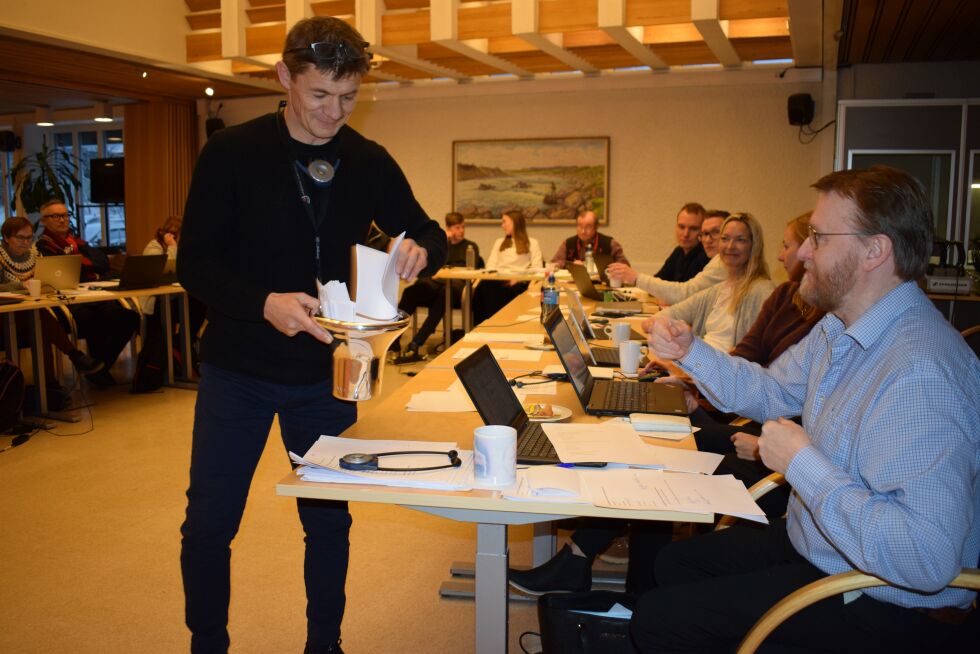 For­mann­ska­pet ble valgt på nytt og fikk sam­me sam­men­set­ning, med unn­tak av en vara.
 Foto: Birgitte Wisur Olsen