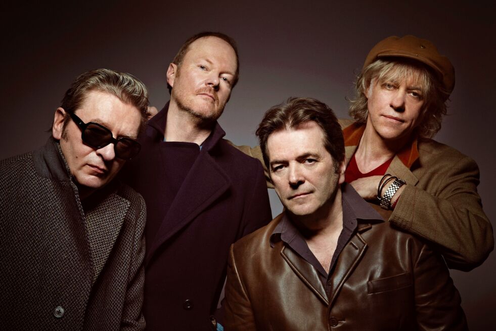 Lørdag 9. juli vil The Boomtown Rats største hit, «I don’t like Mondays» spilles på scenen innerst i Porsangerfjorden. Etter en nesten tyve år lang pause gjenoppstod bandet i 2013 med original besetningen Bob Geldof (vokal), Simon Crowe (trommer), Garry Roberts (gitar) og Pete Briquette (bass).
 Foto: Pressefoto