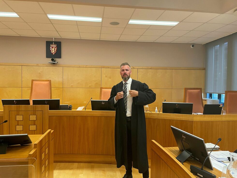 Gøran Møller-Christiansen forsvarer hamarmannen som beskrev en heftig spilleavhengighet i retten.
 Foto: Birgitte Wisur Olsen