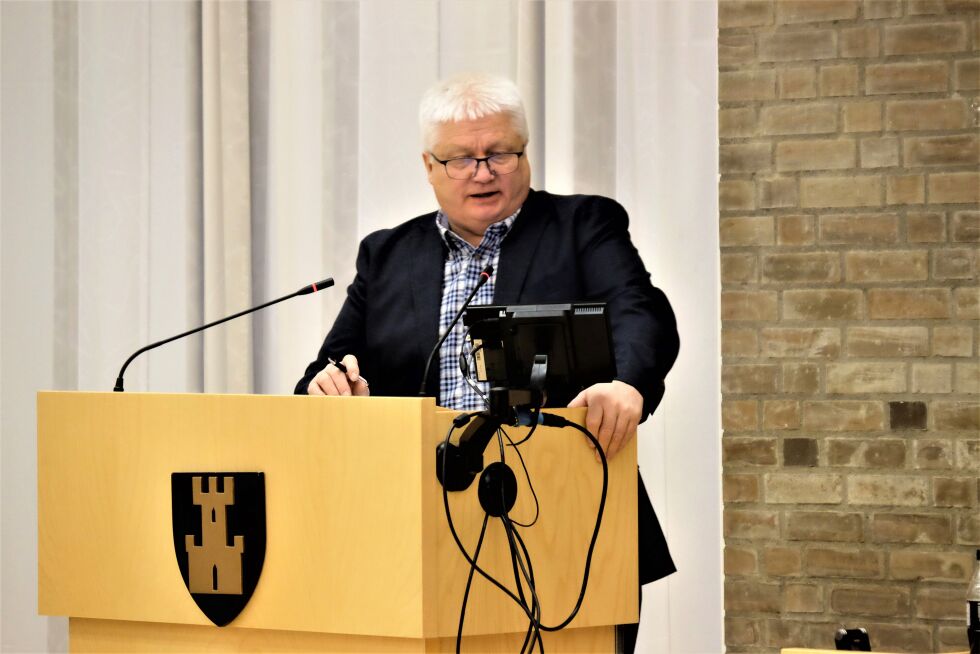 SPs Klemet Klemetsen var tilfreds med uttalelsen om å åpne for teoriprøver ved fylkes lensmannskontor.
 Foto: Bjørn Hildonen