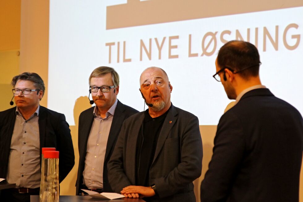 Ordfører i Sør-Varanger, Rune Rafaelsen (Ap), mener Kirkenes har store muligheter for å lykkes med oljenæring med den kompetansen og kunnskapen som er lokalt. Fra venstre Bjørn Bjørgve, Erling Kvadsheim og Rune Rafaelsen.
 Foto: Silje L Kvammen