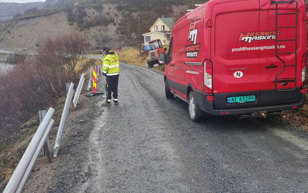 Rekkverk på Vággeveien i Bugøyfjord
