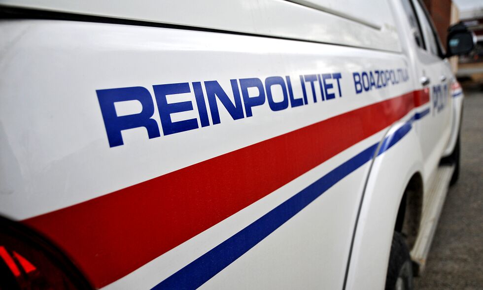 Hver påske befinner finnmarkingene seg på fjellet. Det gjør også reinpolitiet, for å sørge for at alt går smertefritt for seg og at alle koser seg.
 Foto: Arkiv: Ságat