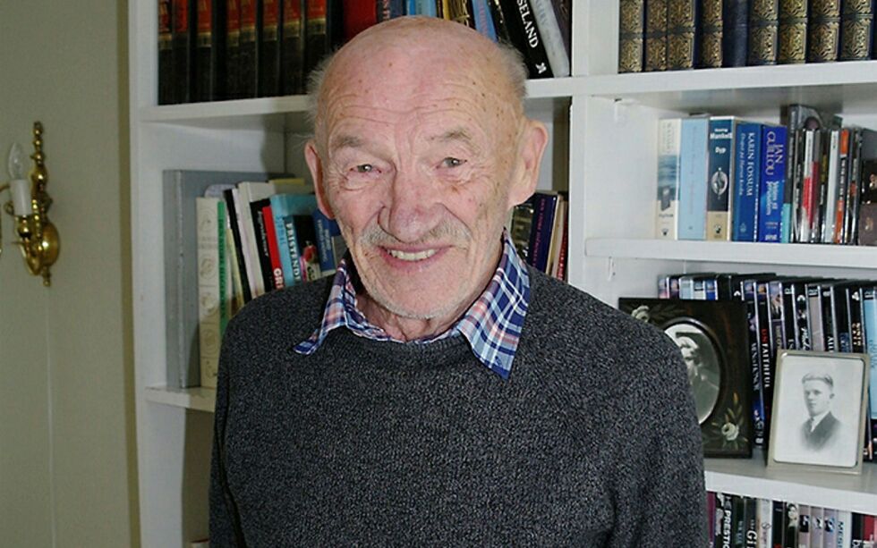 Øystein ble født høsten 1940. Da var krigen kommet til Norge. I 1944 måtte tyskerne gi opp Finnmark, og hus og heimer brente de ned når de trakk seg tilbake. Kollstrøm-familien ble evakuert og fikk søke tilflukt i Østfold. Øystein var fire år og hørte for første gang faren snakke med noen på et språk han ikke skjønte noe av.
 Foto: Åsmund Snøfugl