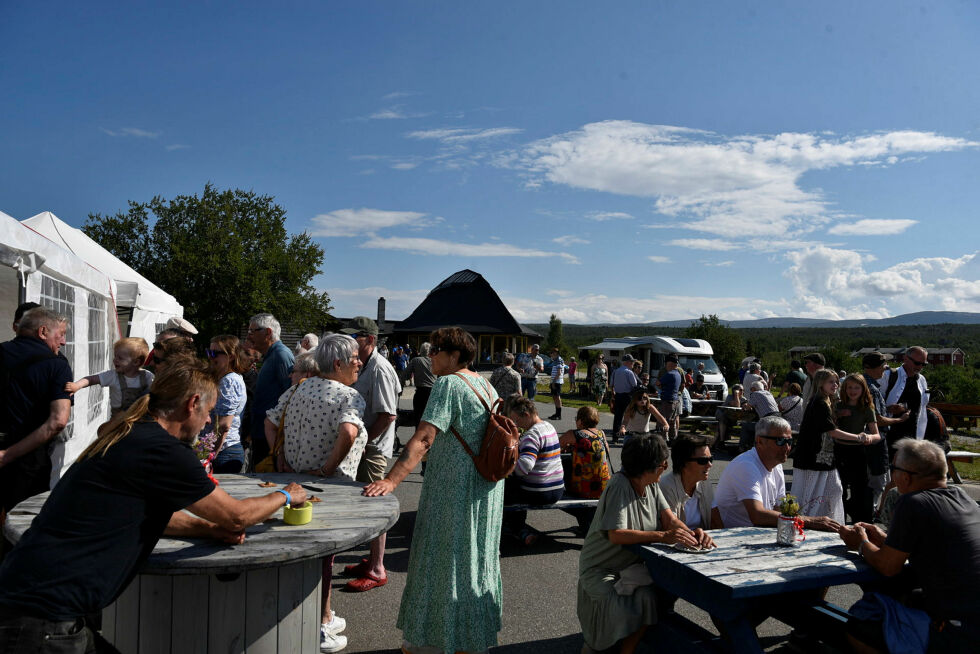 Kipparifestivalen 2024 hadde strålende vær dagen igjennom, med godt over 400 besøkende.
 Foto: Oskar Melkeraaen Aas