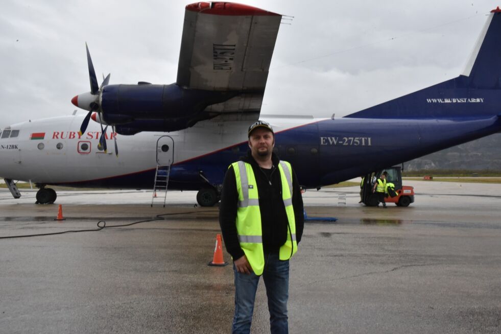 Svein Vegar Lyder håper DHL kommer med gode nyheter og virkeliggjør en ny fraktrute for sjømat over Banak lufthavn Lakselv. Her fra september 2016, da han selv chartret et fly fra Rubystar for å fly krabbe direkte til Sør-Korea.
 Foto: Bjørn Arne Johansen