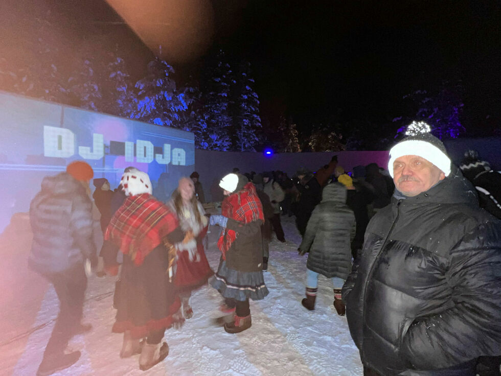 Eale dearvan ja hearvan (lev vel og herlig).
 Foto: Åsa Márgget Anti