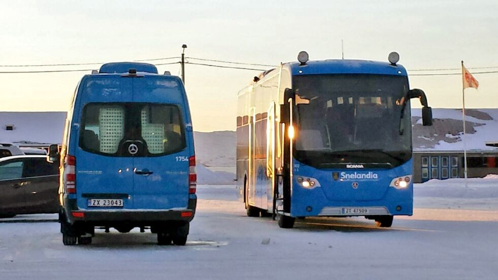 Det har blitt dyrere å reise med buss og båt i Finnmark.
 Foto: Illustrasjon