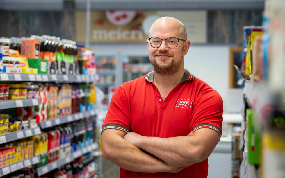 Ti kjappe uke 18 med butikksjef Peter Henriksen på Coop Marked Billefjord
 Foto: Cecilie Bergan Stuedal